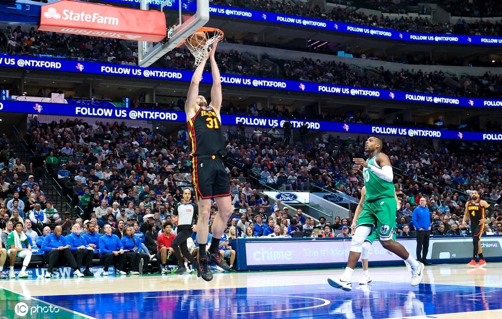 勇士库明加分手并不快乐？一场虐菜局双双沦为小丑